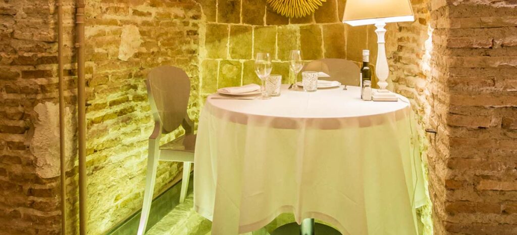 Los restaurantes más románticos de Madrid: La bodega de los secretos
