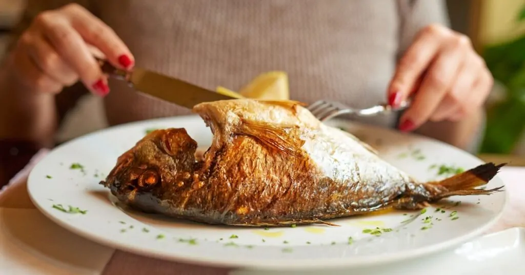 Errores que evitar con los cubiertos de pescado