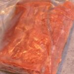 Salmon-Congelado-al-vacio-con-Salsa-De-Ajo-Y-Miel