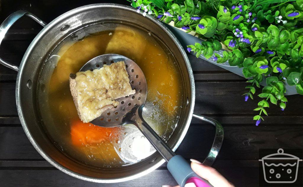 toma la carne de res