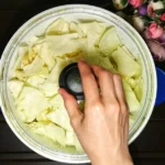 Cómo hervir el repollo: una guía completa para hervir un repollo coles en rodajas en la olla