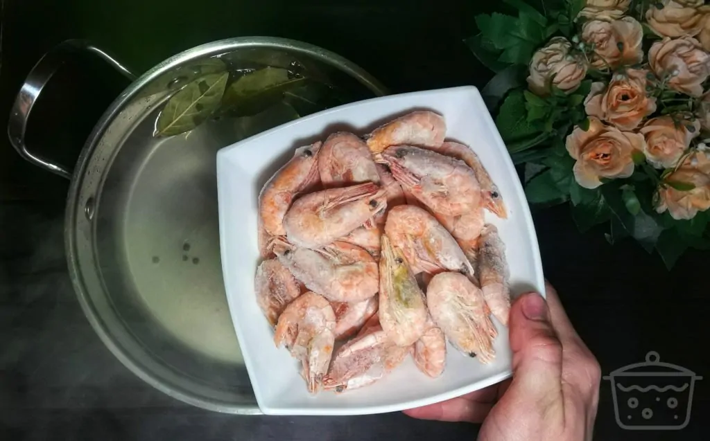 agregar camarones congelados