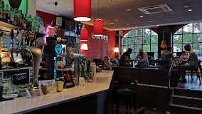 Restaurante GOLDEN Rock and Beer en Burgos