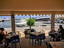 Imagen The Salmon Club