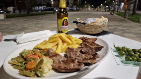 Imagen La Avenida Bar
