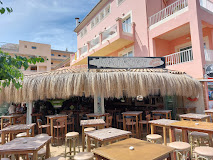 Fotografía de Waikiki Bar