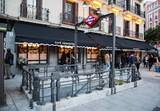 Restaurante Café Comercial en Madrid